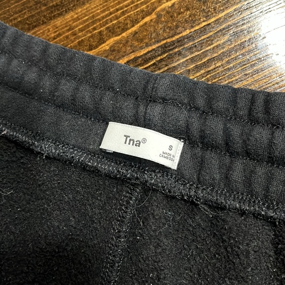 ❤️SOLD❤️TNA Black Joggers - Picture 6 of 11